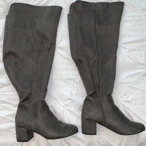 Over-the-knee Heeled Boots